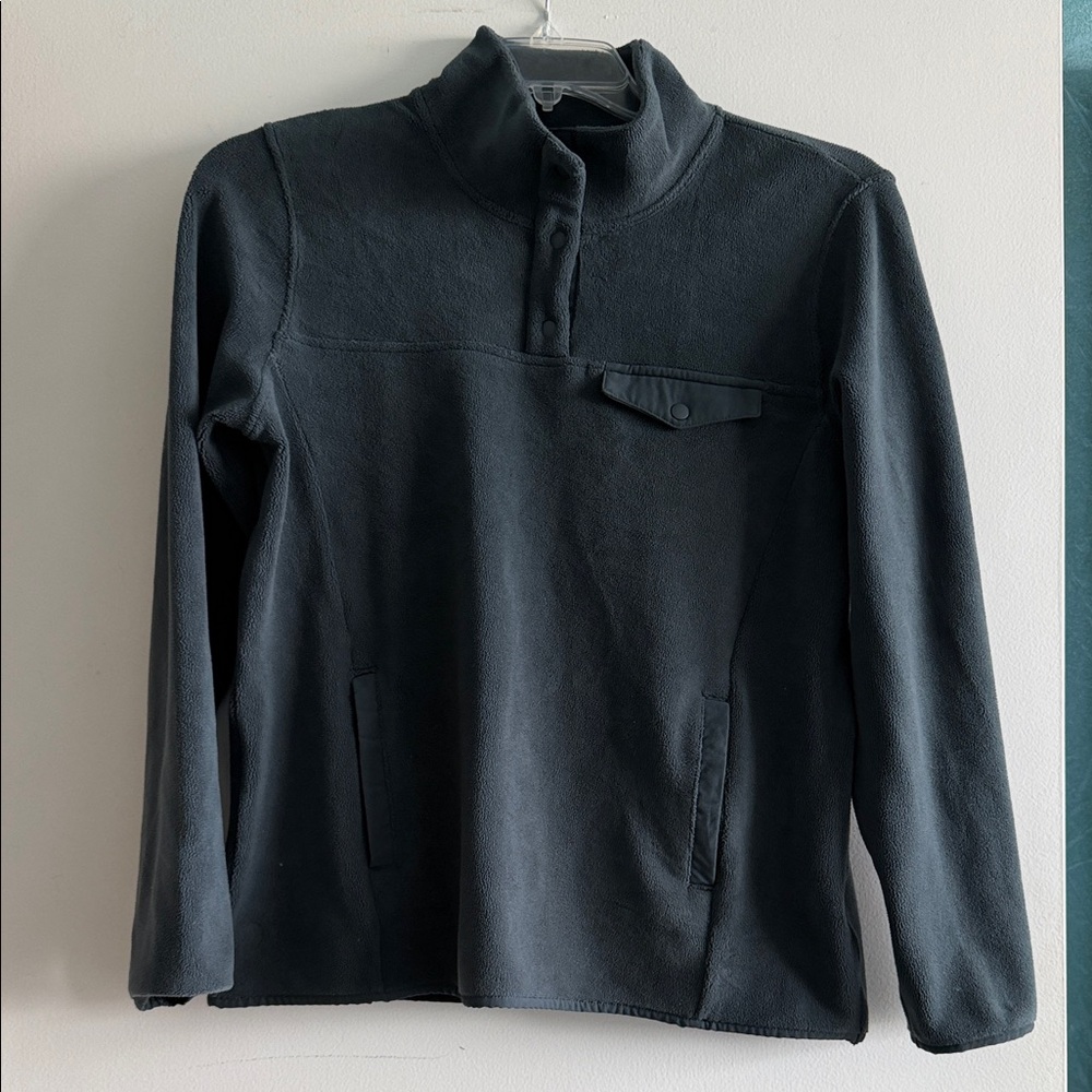 32 Degrees Women's Black Sweatshirt